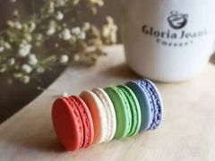 -Gloria Jean's Coffees