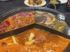 -渝里重庆火锅(航天城店)