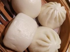 -大中华希尔顿酒店-念自助餐·嗨啤·小龙虾