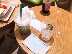 -星巴克臻选(北京银泰店)