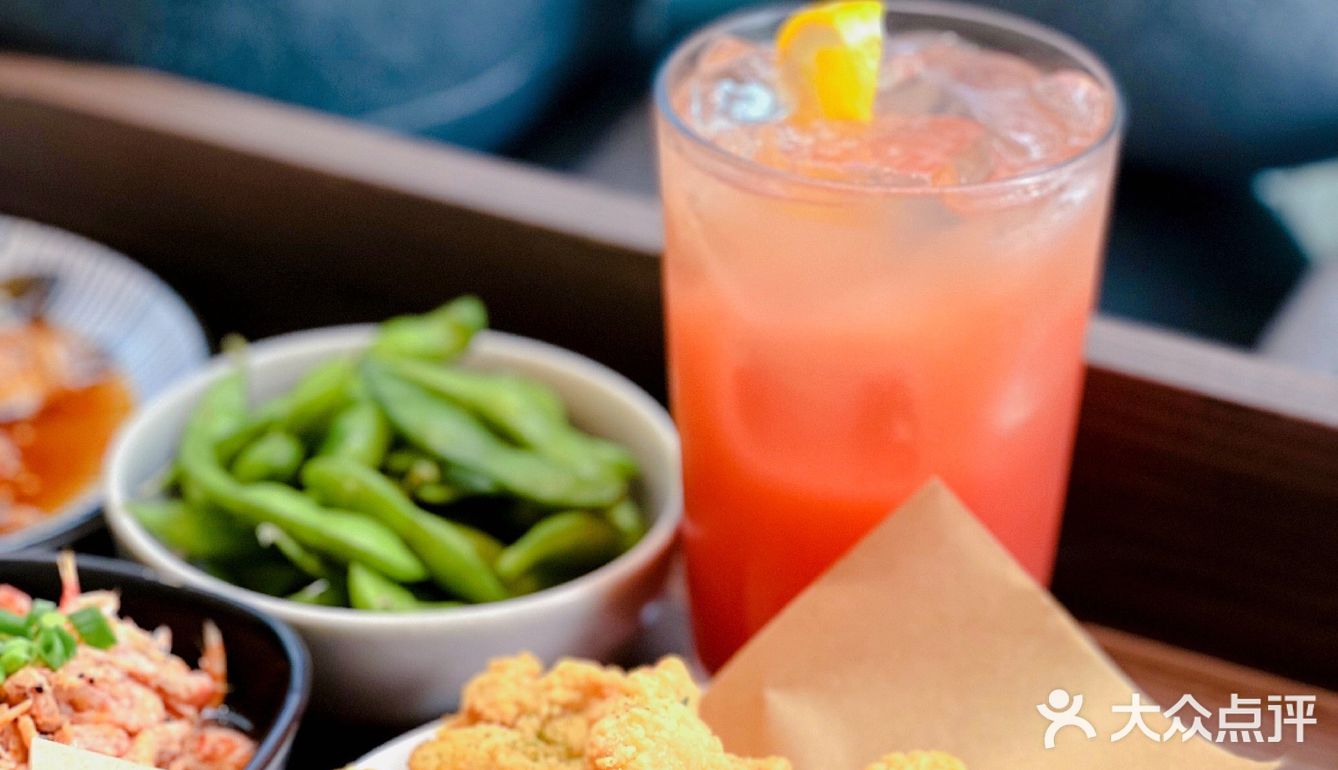 全上海蕞蕞特立独行的小酒馆，我偏偏就好这一口✨