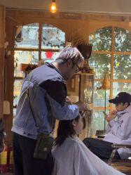 -青木造型HAIR·あおき髪を刈る潮人店