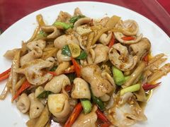 酸笋炒猪大肠-唐苑美食(三秀花园店)