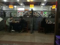 大堂-何氏排骨(左家塘店)