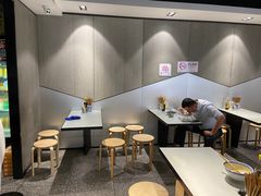 -卢香纪面馆(丽园路店)