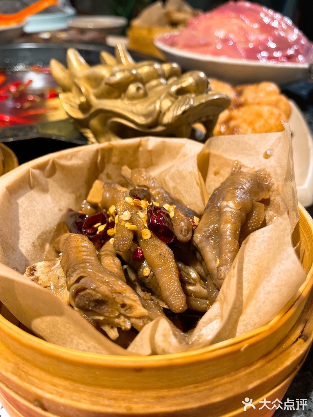 隐藏在人广的超大沉浸式古风火锅店