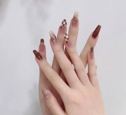 -J·花崎美睫美甲