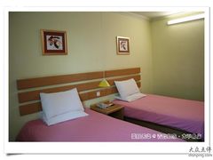 我们订得标房-如家精选酒店(青岛八大关太平角公园地铁站海水浴场店)