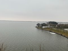 -上海滴水湖皇冠假日酒店