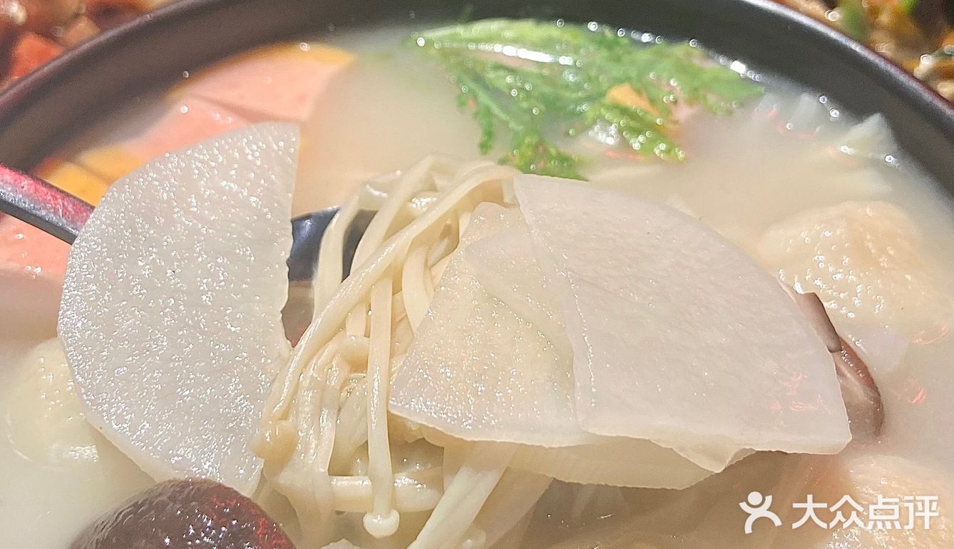 厦门探店｜来自韩国人安利的正宗烤猪蹄来咯
