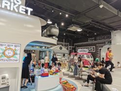 -MINI MARS KIDS CLUB亲子家庭中心(长宁天山店)