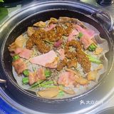 火锅加烧烤加自助餐加鸡尾酒