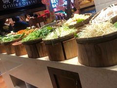 自助取餐区-亚马逊环球美食百汇(新城吾悦广场店)