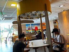 -麦当劳(中山大道中店)