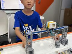 -斯坦星球AI编程·机器人科创·科学实验·信奥·思维·STEM·乐高·竞赛考级(长宁虹桥大融城荟聚中心)