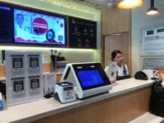 -汉庭(上海世博塘桥地铁站店)