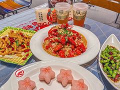 -肥肥虾庄·金牌油焖大虾(杨园滨江时代walk店)