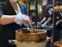 -琥珀老六龙虾(四里河店)