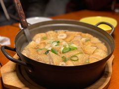 -BHC炸鸡(明洞总店)
