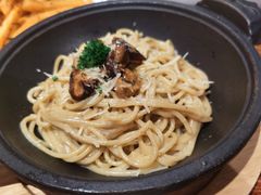 -1886德国汽车餐厅(外滩十六铺码头店)