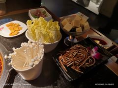 -井格重庆火锅(花乡奥莱店)