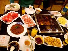 -百年川椒重庆老火锅(光谷店)