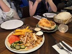 -ELI FALAFEL Lebanese&Mediterranean黎巴嫩美食(富城路店)