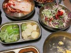 -草家酱蟹炭火烤肉店(珲春南路一店)