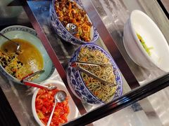 -黄记百味自助骨头王(红旗大街店)