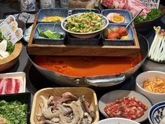 -楠小云·云南鲜菌·鲜牛自助火锅(九眼桥店)