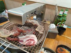 -合易泓烤肉·海肠捞饭(火车站店)