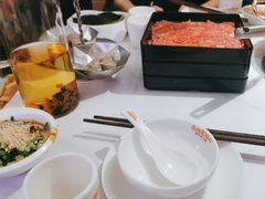-花田里捞牛火锅(天润店)