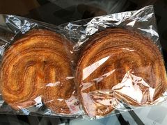 -白玉兰食品甜凤店(合生汇店)