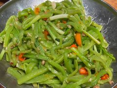 -聚鑫朋酸菜肥肠(九龙仓店)