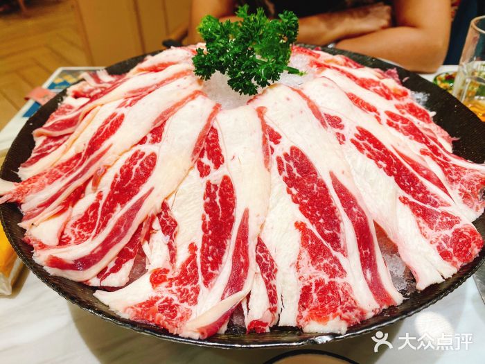 一哥澳门豆捞(乐峰广场店)澳洲嫩肩牛肉图片