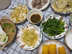 -天鹅到家·保姆月嫂育儿嫂(朝阳店)