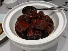 百叶结红烧肉-屋里厢上海菜馆