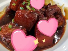 招牌红烧肉-松沪名灶·豆浆鱼头·新上海菜(飞航吾悦广场店)