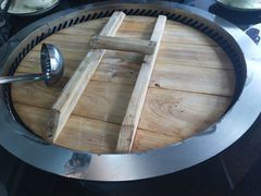 -三里屯土灶炖公鸡地锅鸡(江东店)