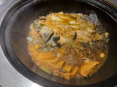 -万里闯关东铁锅炖菜馆(高新旗舰店)