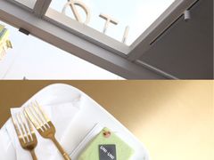 -UNI UNI(环亚凯瑟琳店)