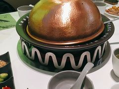 -洪氏嗨捞·广东猪肚鸡·椰子鸡火锅(西咸万象城店)