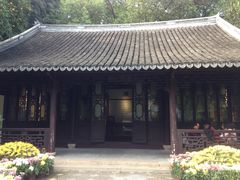 -汇龙潭