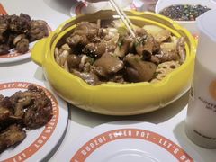 -多嘴肉蟹煲(万达店)