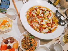 -渔语鱼酸菜鱼新川菜(来福士店)