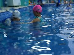 -Swim斯卫姆国际儿童游泳中心(红博中央公园店)