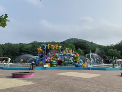 -大连铭湖国际观光牧场