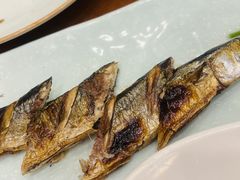 -青瓦餐厅·生鱼片·韩园烤肉(西塔店)
