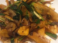 秦巴炒腊肉-乾州食府(小雁塔店)