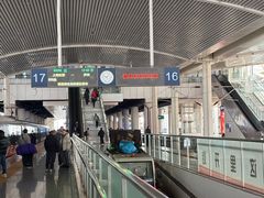 -郑州东站